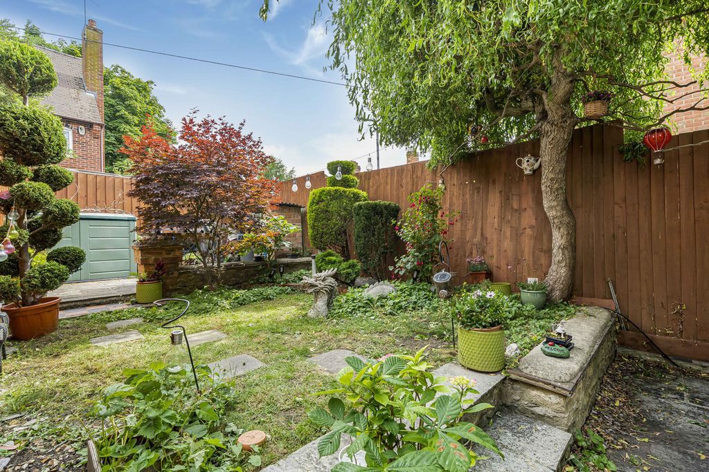 Property photo 3 of 16