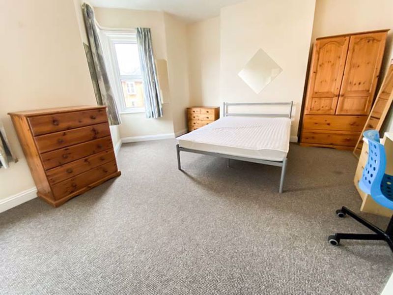 Additional image 12 of 6 bed detached house to rentWaterloo Road, Winton BH9