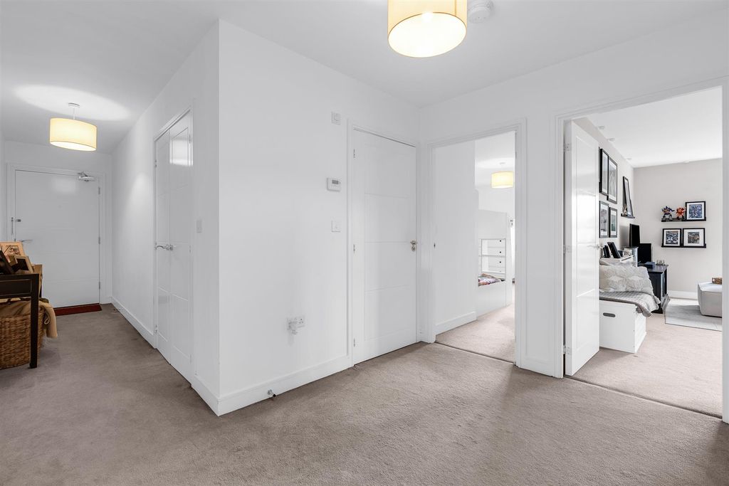 Property photo 3 of 20 Internal-5.Jpg