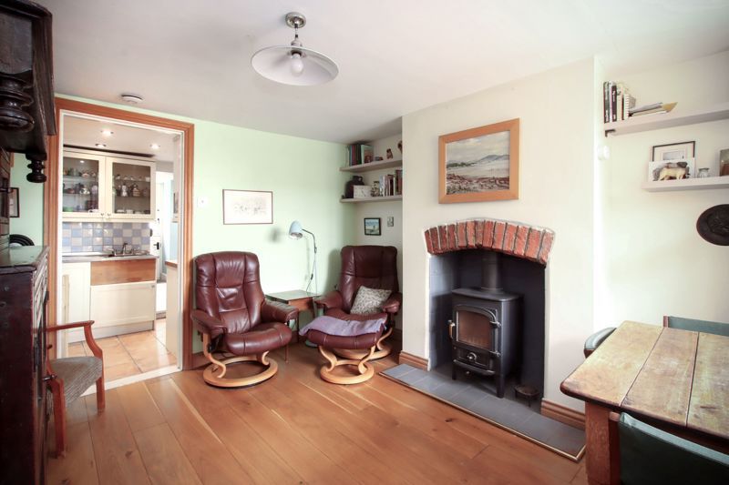Property photo 2 of 13 Photo 12