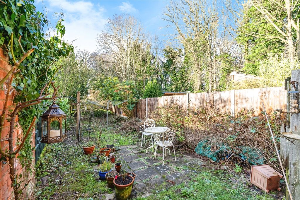 Property photo 3 of 17 Picture No. 15