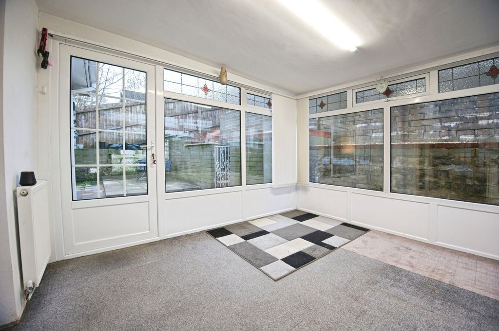 Property photo 2 of 15 Conservatory