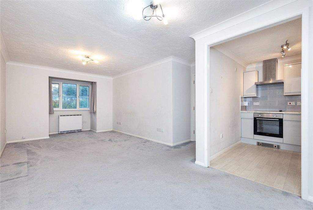 Property photo 3 of 13 Picture No. 17