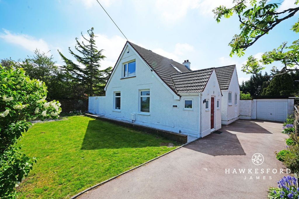Property photo 1 of 26 Hearts Delight Road, Tunstall - Front
