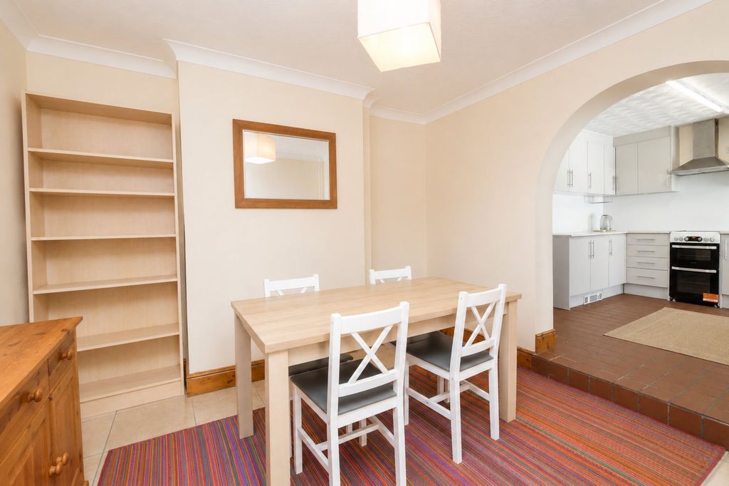 Property photo 3 of 12 315B836c-1Af4-4334-8Bb9-Bd41c8E39E7F