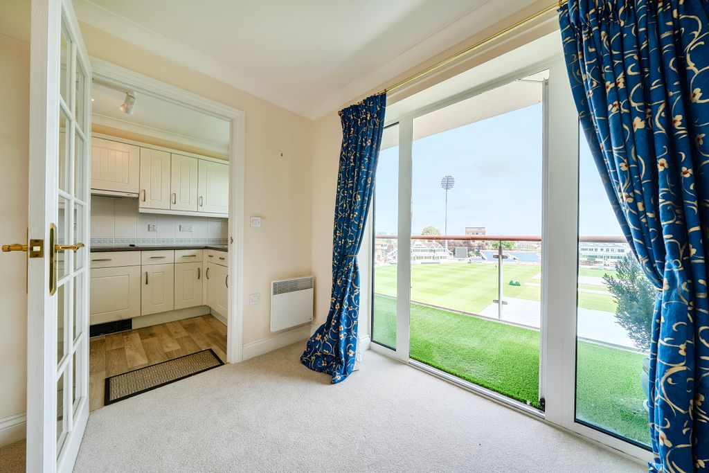 Additional image 7 of 2 bed flat for salePegasus Court, Taunton TA1
