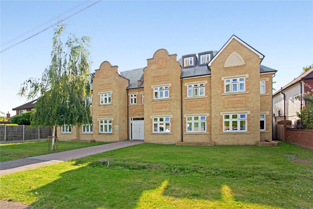 Property photo 2 of 18 Picture No. 01