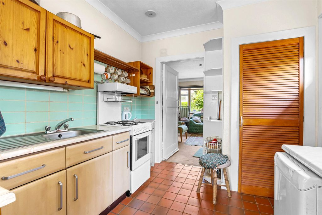Property photo 3 of 24 Kitchen