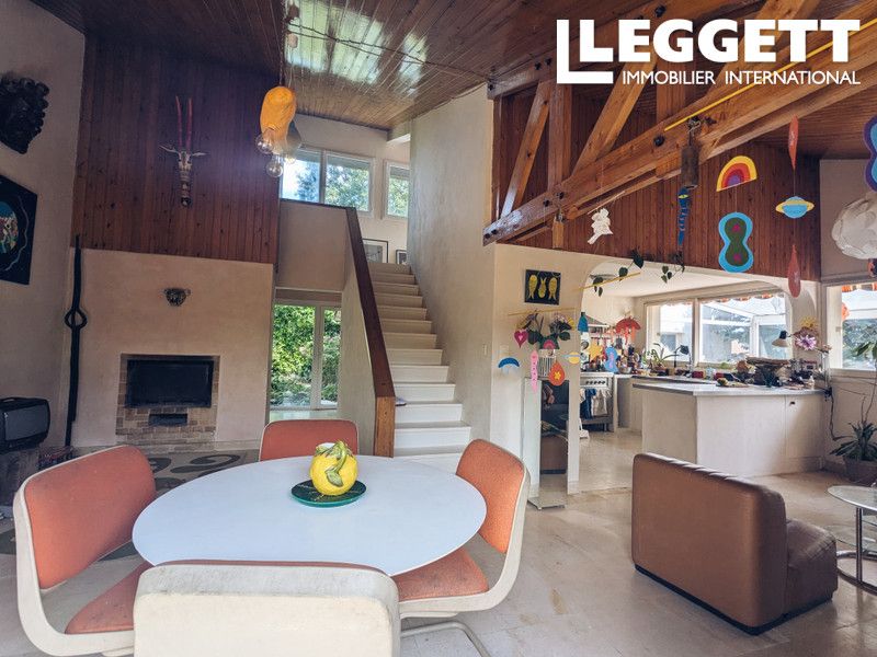 Property photo 3 of 10