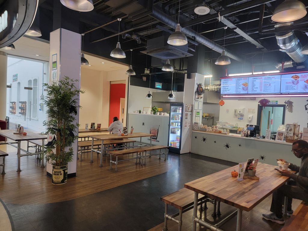 Property photo 3 of 5