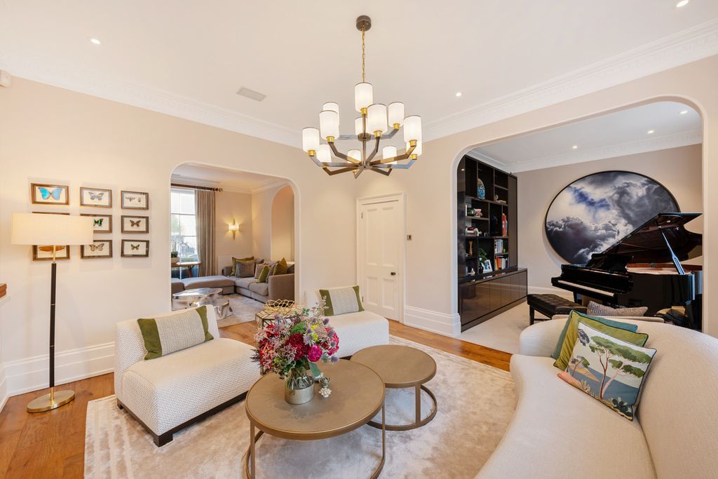 Property photo 3 of 19