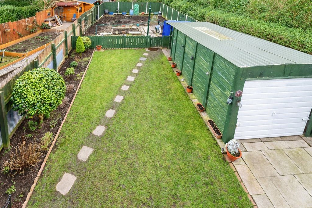 Property photo 3 of 13 External