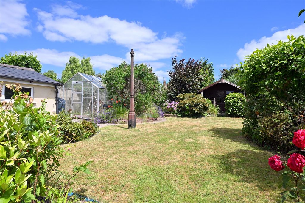 Property photo 2 of 17 Rear Garden