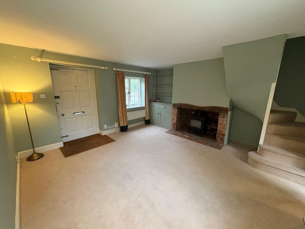 Property photo 3 of 11 4 Mill Race Close Internal.Jpg
