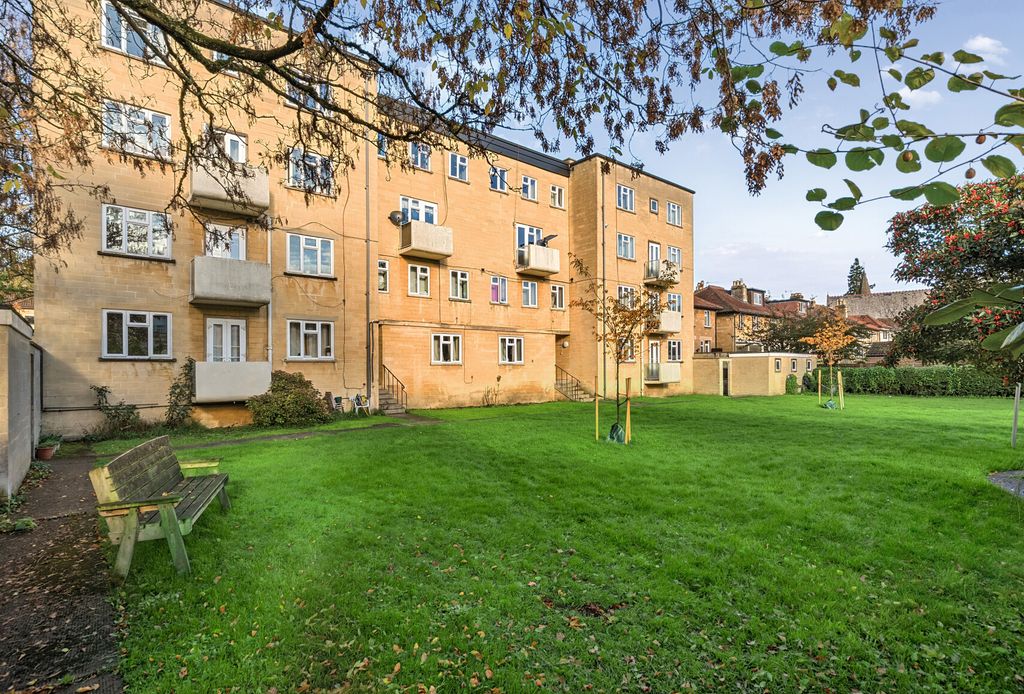 Property photo 1 of 13 Rear Aspect