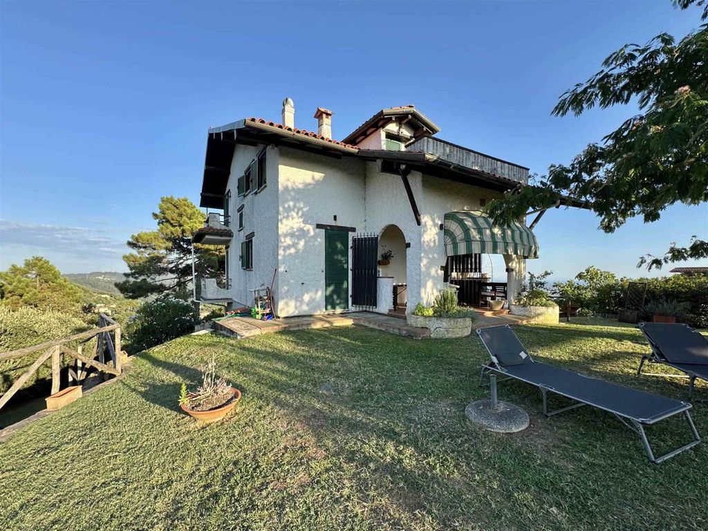 Property photo 1 of 30