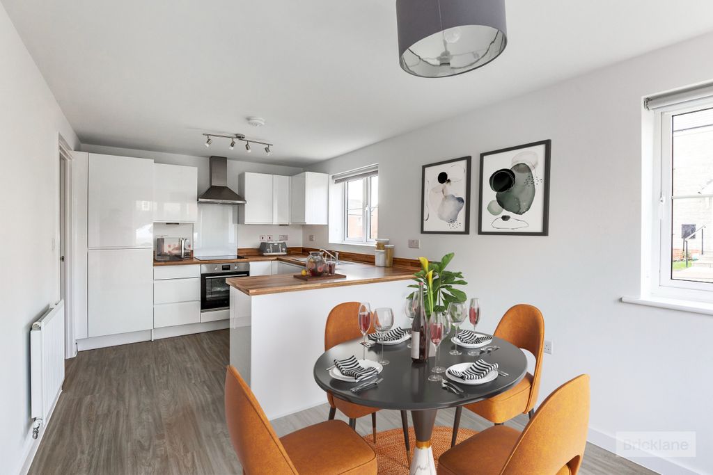 Property photo 2 of 12 Image