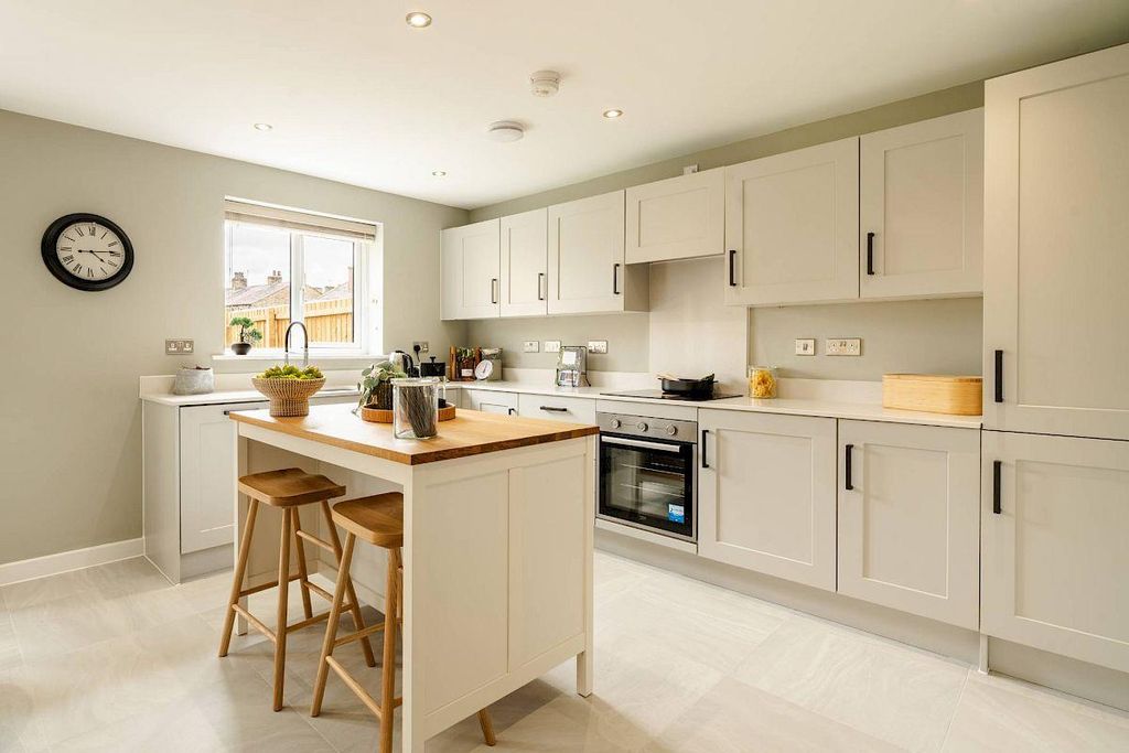 Property photo 2 of 10 Dsc09912-Hdr.1200x800.Jpg