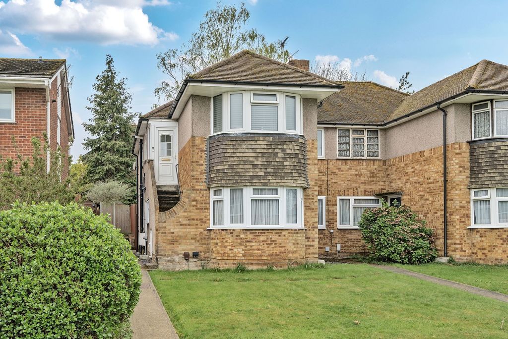 Property photo 1 of 15