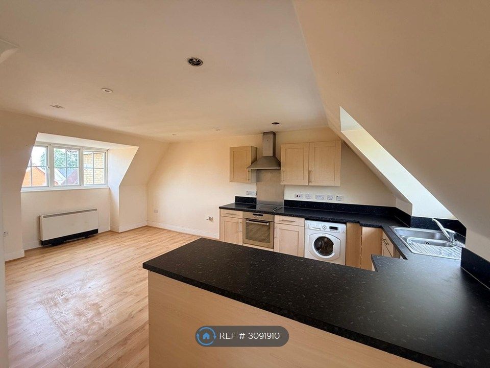Property photo 1 of 9 Lounge/Kitchen/Diner