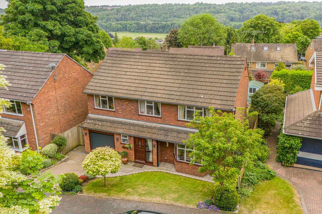 Property photo 1 of 16