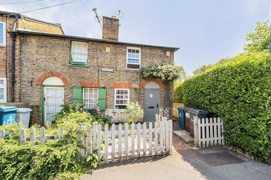 Property photo 1 of 13 1487097-19-6A4d29...