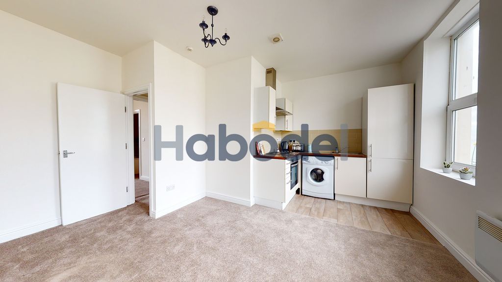 Property photo 1 of 5
