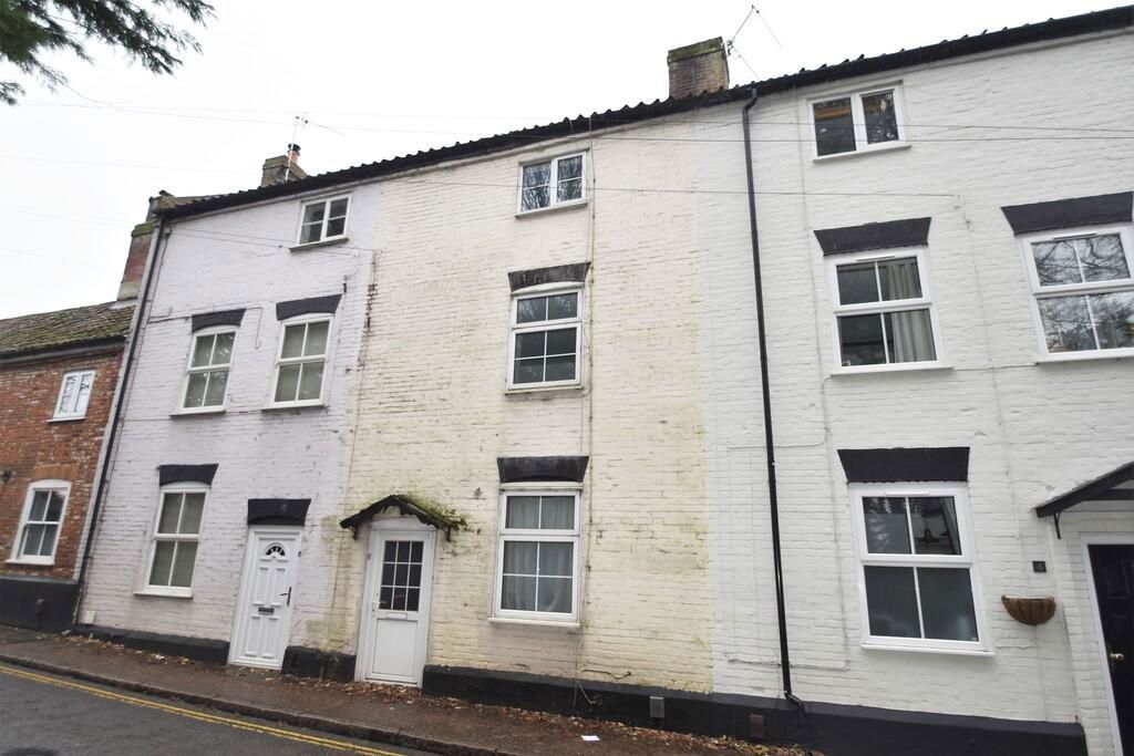 Property photo 1 of 8