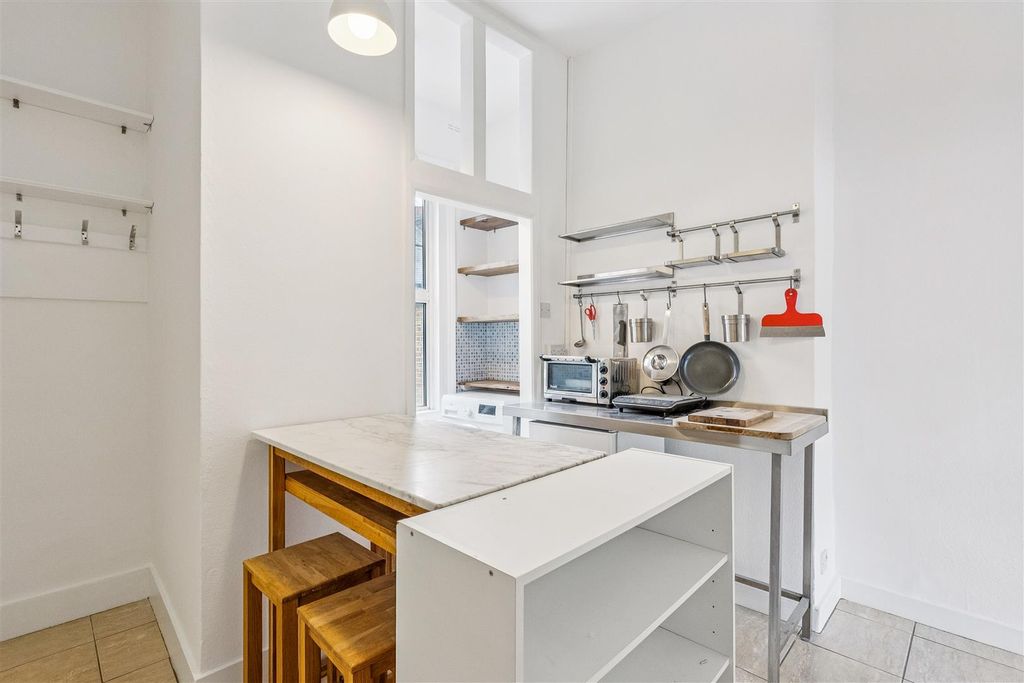 Property photo 1 of 7 10.Jpg