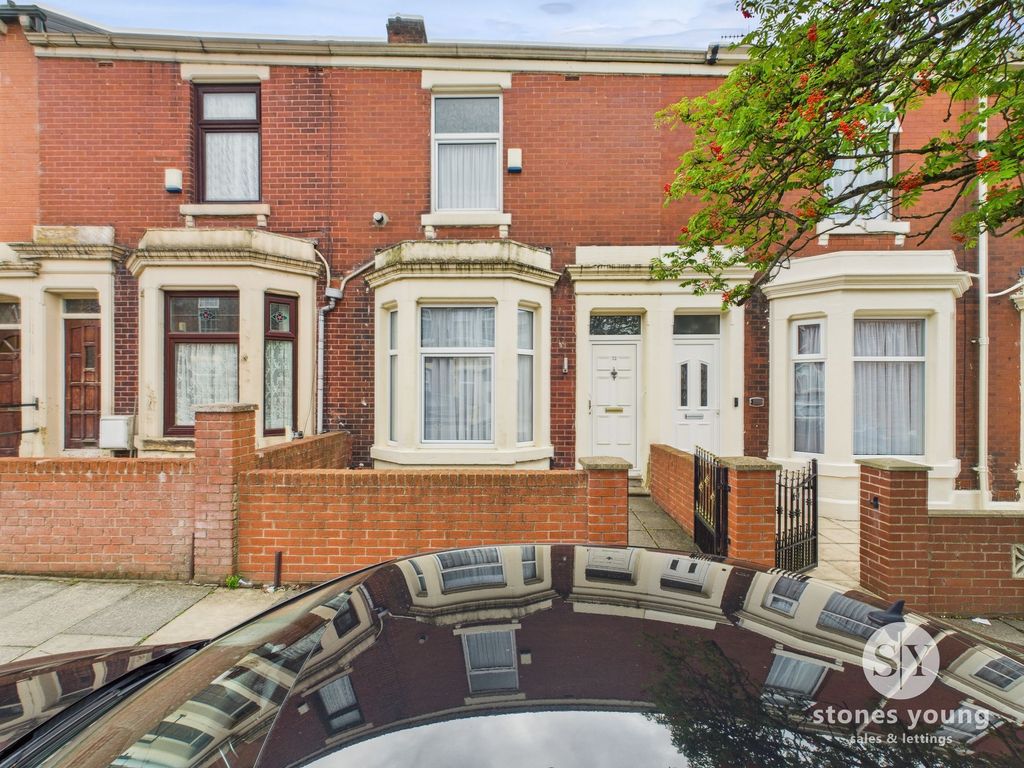 Property photo 1 of 14