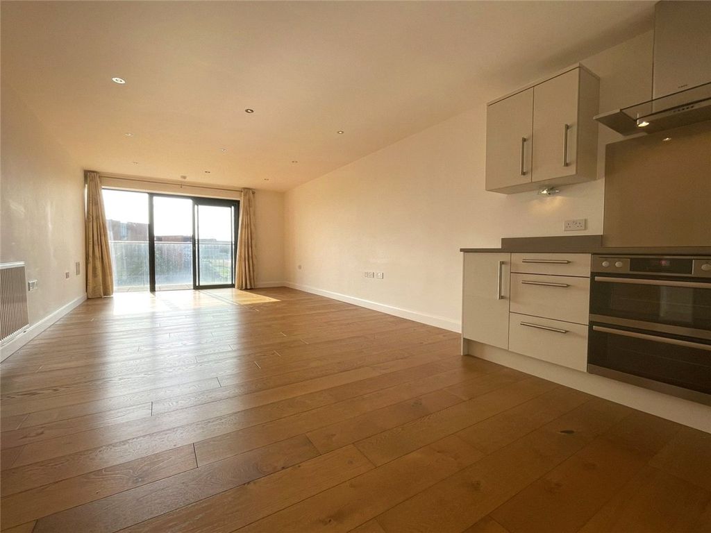 Property photo 3 of 13 Picture No. 50