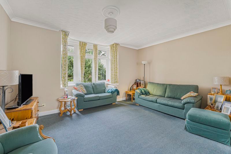 Property photo 2 of 22 Photo 4