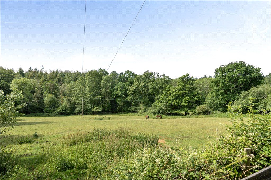 Property photo 2 of 21 Picture No. 06