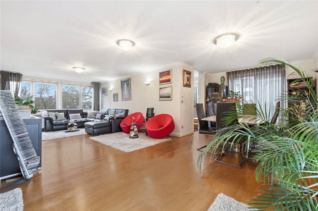 Property photo 2 of 21 Reception Room