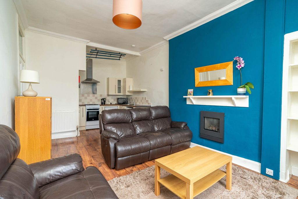 Property photo 3 of 11 Property Image 3