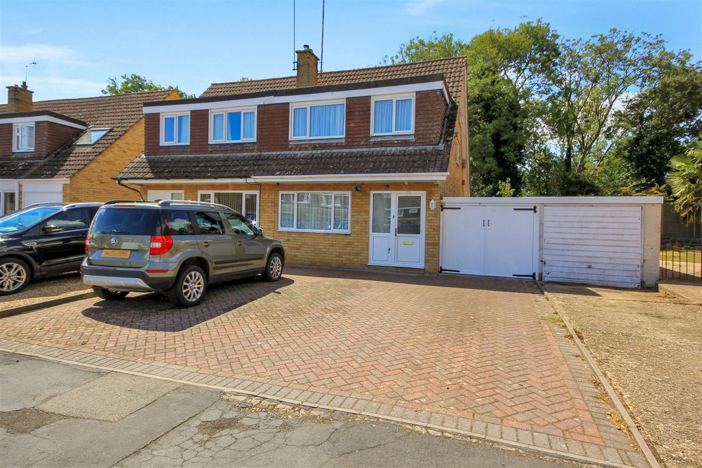 Property photo 1 of 12 Img_3057.Jpg