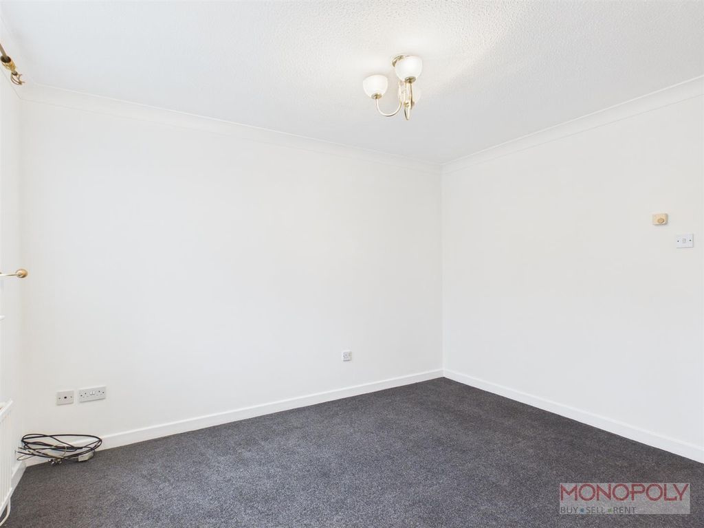 Property photo 3 of 12 Cam04439G0-Pr0239-Still002.Jpg