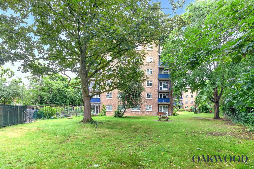 Property photo 3 of 15