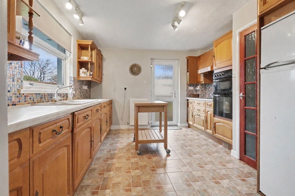 Property photo 2 of 19 2 - Picture No. 22