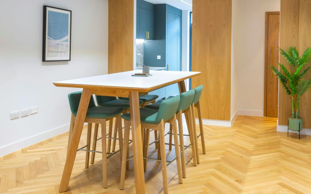Property photo 3 of 8 F54A9E57-A7F7-4B45-A0Ff-c8Eefa318ba9.Jpg
