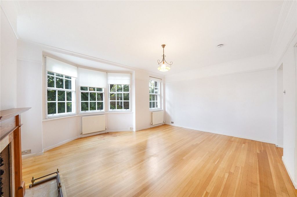 Property photo 3 of 16 Picture No. 44