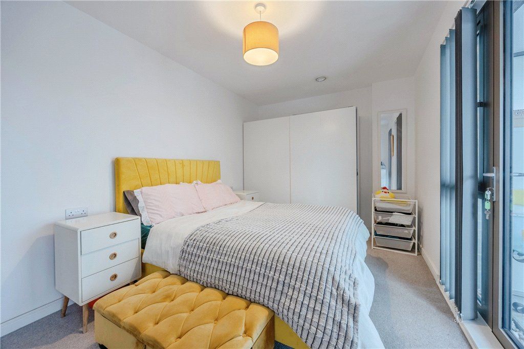 Property photo 3 of 29 Picture No. 04