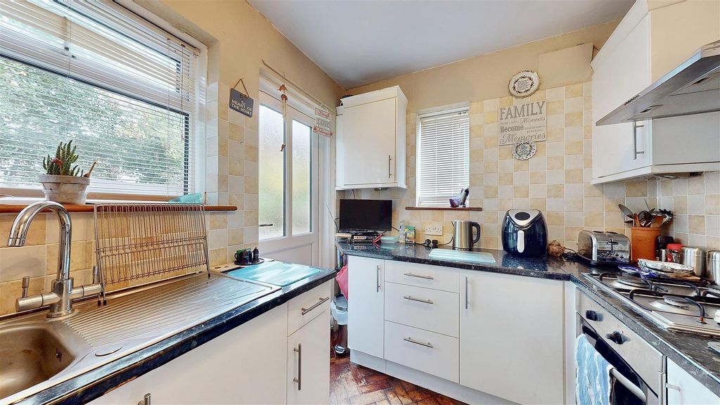 Property photo 3 of 10 P10.Jpg