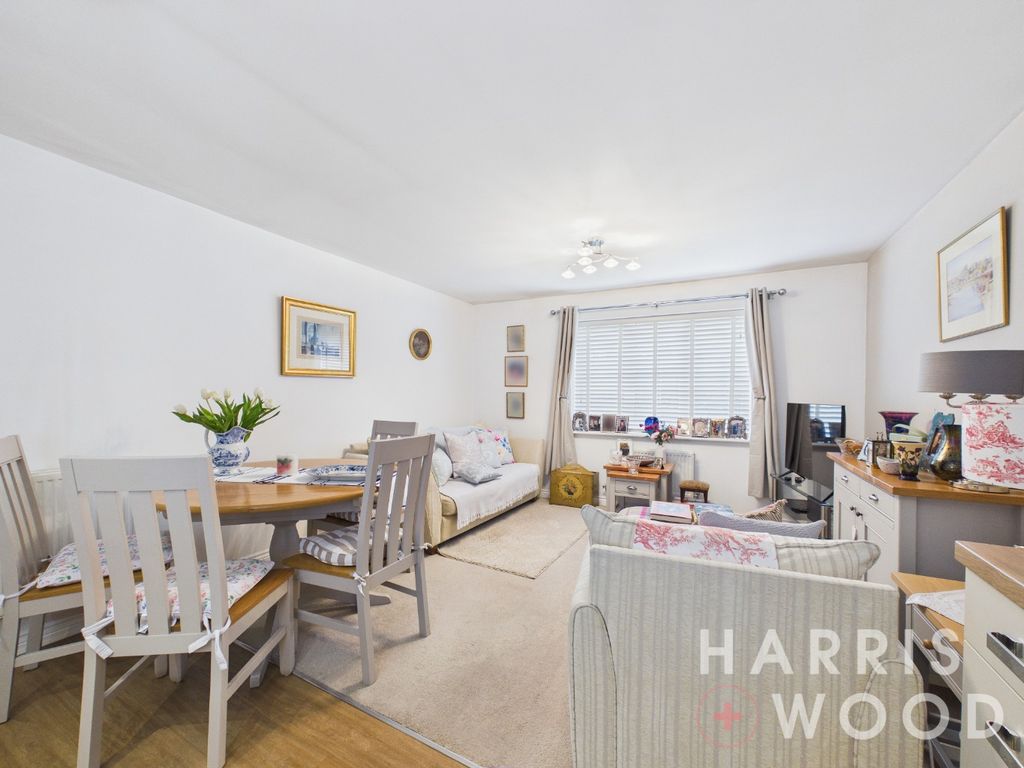 Property photo 2 of 21 4963652