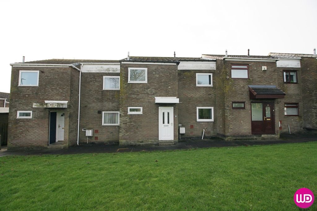 Property photo 1 of 28