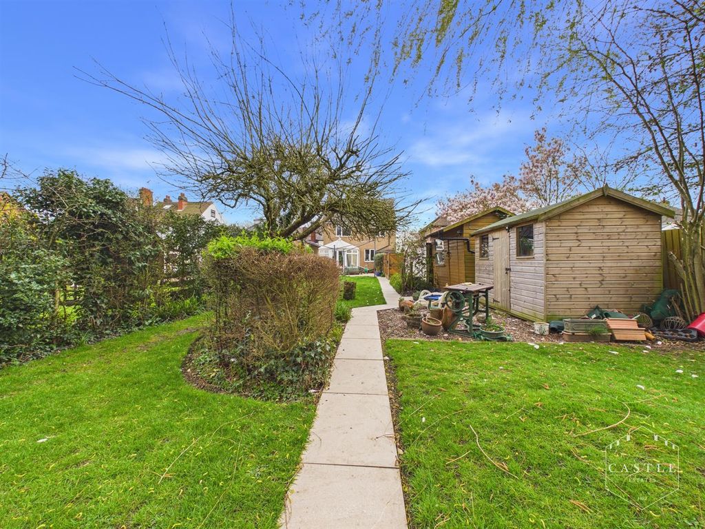 Property photo 2 of 23 Outside