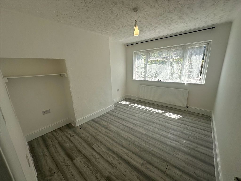 Property photo 3 of 8 Bedroom One