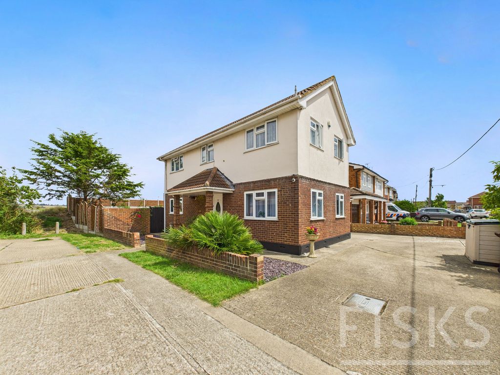 Property photo 1 of 24