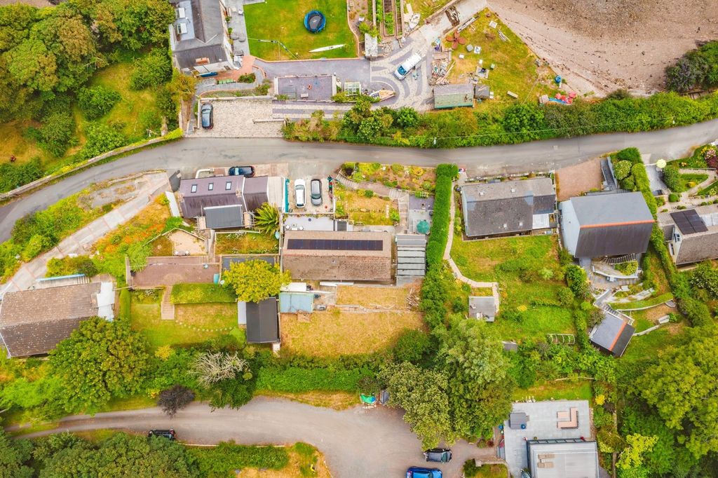 Property photo 3 of 25 Drone