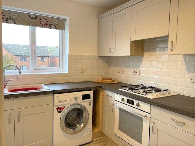 Property photo 2 of 8 Picture No. 22